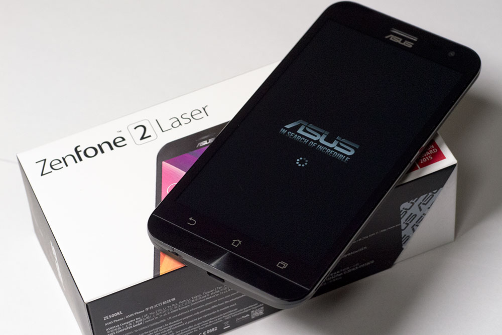 ZenFone 2 Laserの外観デザインや付属品、少し使ってみての感想を 